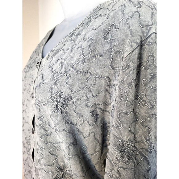 Boho Minimalist Gray Embroidered Button Down Top | Artsy Textured Long Sleeve M - Picture 4 of 16